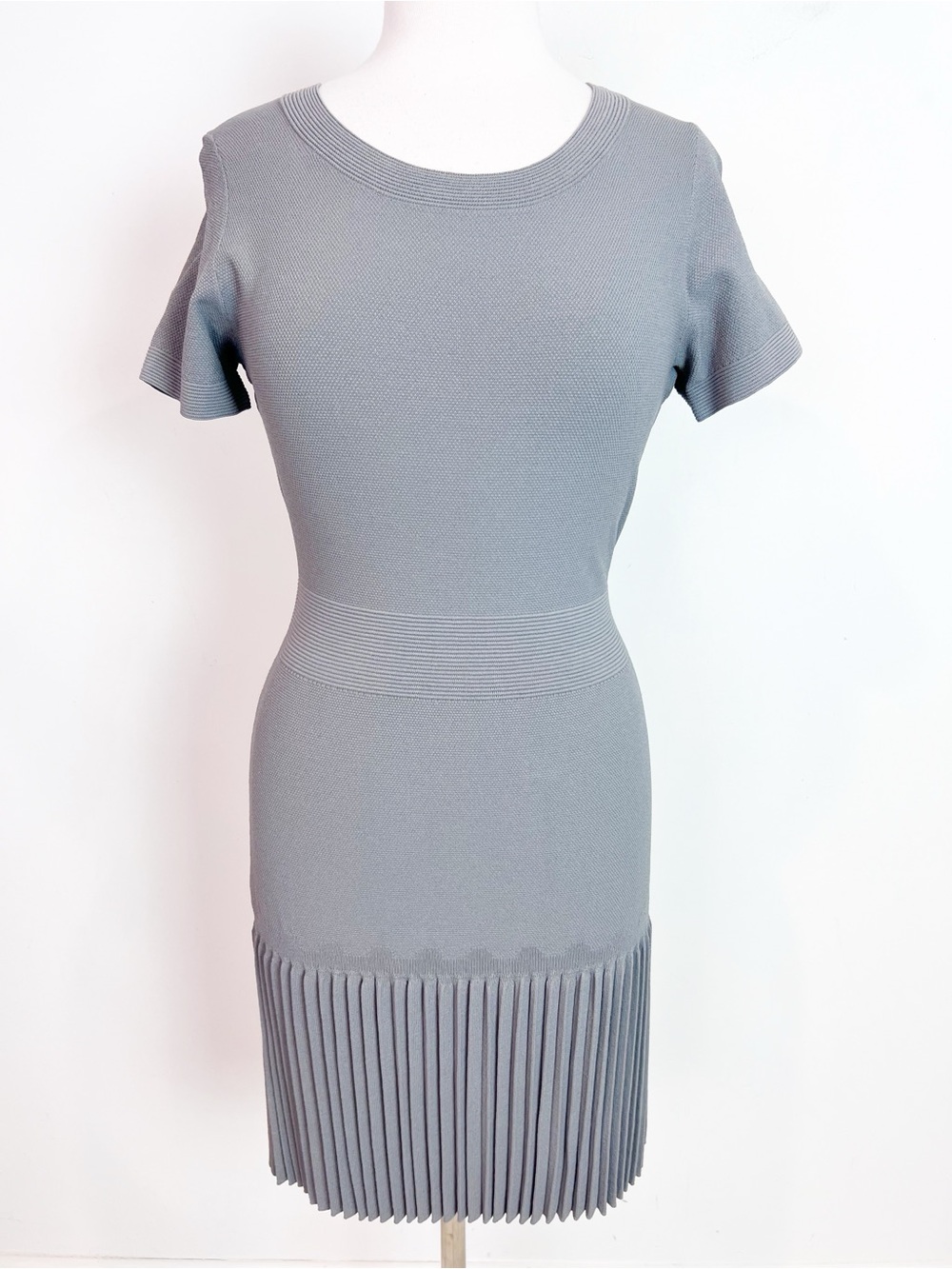 SANDRO PARIS GRAY SHORT SLEEVE KNIT DRESS WOMENS SZ 3/8 US